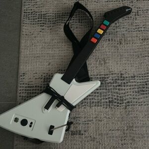 Xbox 360 Guitar Hero Guitar